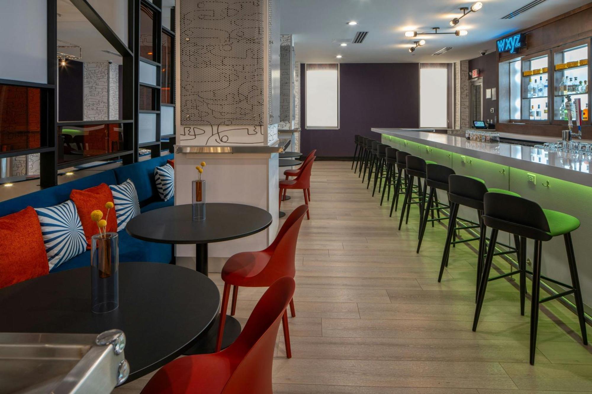 Отель Aloft Memphis Downtown Экстерьер фото